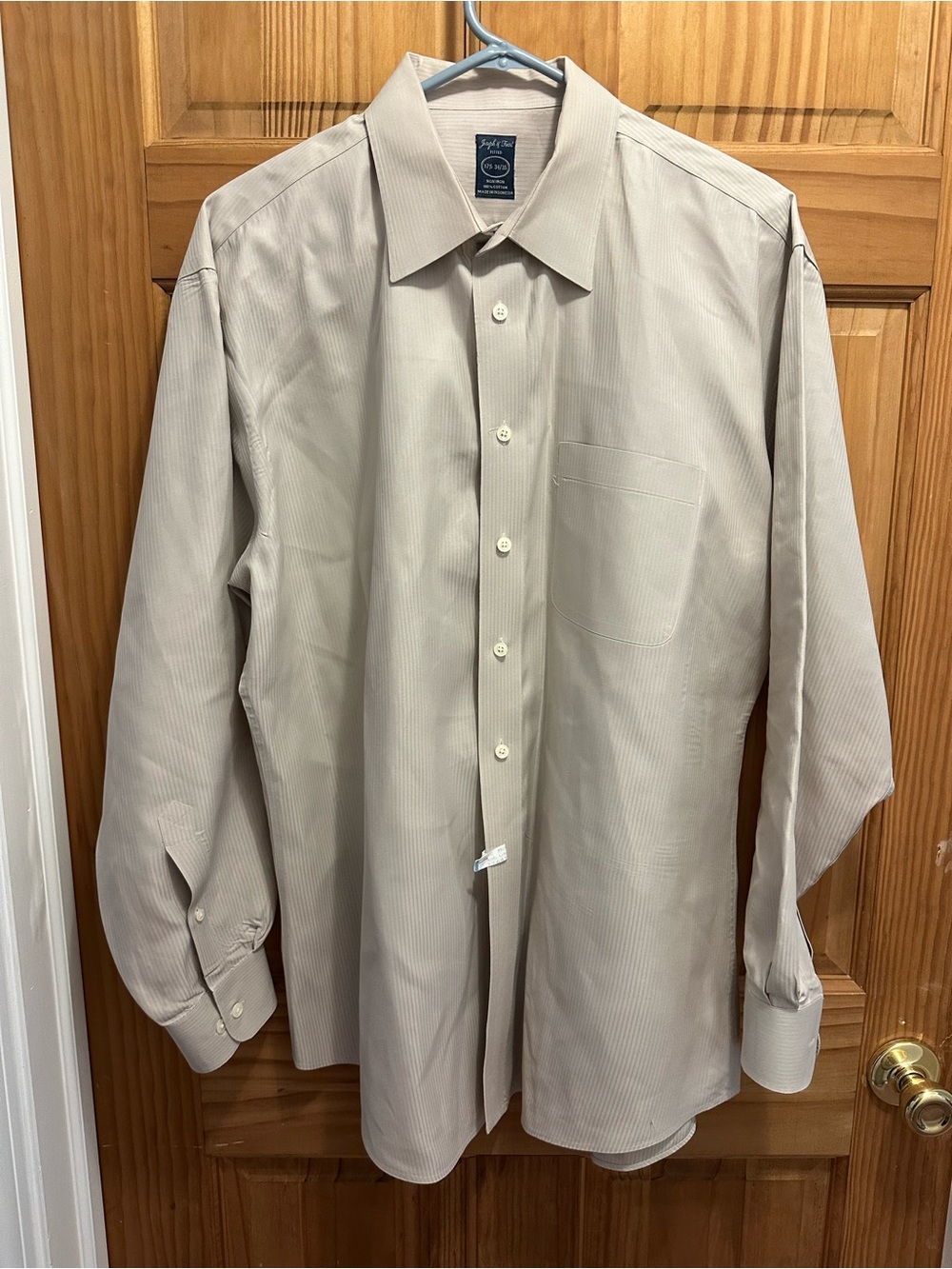 Joseph & Feiss Men's Long-Sleeve Dress Shirt in Light Tan